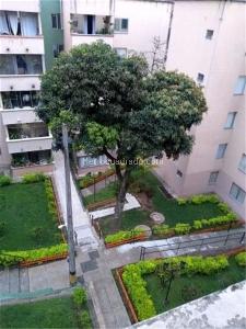 Apartamento de 3 alcobas en venta en Veinte De Julio, Medellín, 83 m² · foto 14 de 15