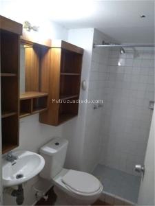 Apartamento de 3 alcobas en venta en Veinte De Julio, Medellín, 83 m² · foto 7 de 15