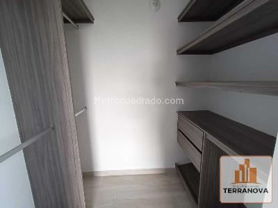 Apartamento de 3 alcobas en venta en Conjunto Ocobo Santa Ines, Ibagué, 83 m² · foto 4 de 18