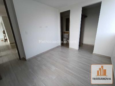 Apartamento de 3 alcobas en venta en Conjunto Ocobo Santa Ines, Ibagué, 83 m² · foto 7 de 18