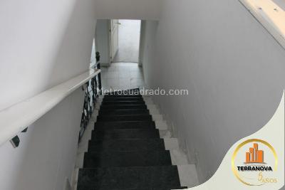 Apartamento de 4 alcobas en venta en Edificio Fuente Leon, Ibagué, 270 m² · foto 13 de 19