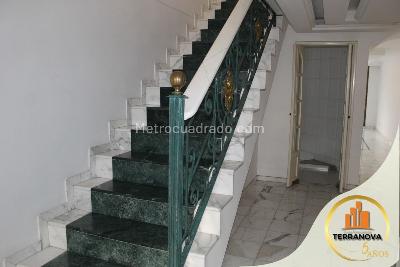 Apartamento de 4 alcobas en venta en Edificio Fuente Leon, Ibagué, 270 m² · foto 16 de 19