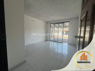 Casa de 3 alcobas en venta en Conjunto Jardines Del Campo, Ibagué, 90 m² · foto 11 de 13