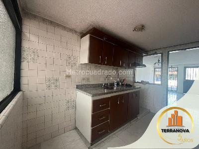 Casa de 3 alcobas en venta en Conjunto Jardines Del Campo, Ibagué, 90 m² · foto 3 de 13