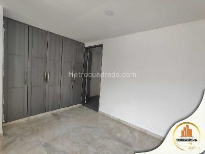 Apartamento de 3 alcobas en venta en Conjunto Los Cambulos, Ibagué, 134 m² · foto 2 de 19