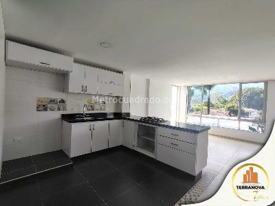 Apartamento de 3 alcobas en venta en Conjunto Los Cambulos, Ibagué, 134 m² · foto 6 de 19