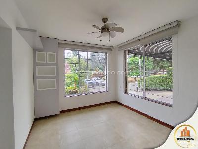 Casa de 5 alcobas en arriendo en Conjunto Rincon Del Vergel, Ibagué, 250 m² · foto 3 de 10
