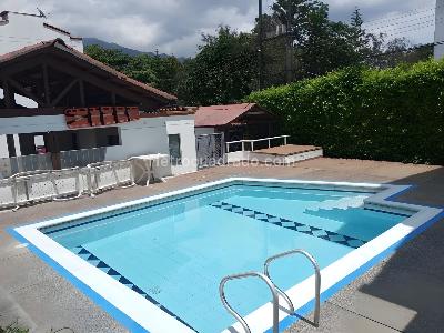 Casa de 3 alcobas en venta en Piedrapintada, Ibagué, 150 m² · foto 2 de 16