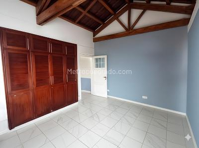 Casa de 3 alcobas en venta en Piedrapintada, Ibagué, 150 m² · foto 11 de 16
