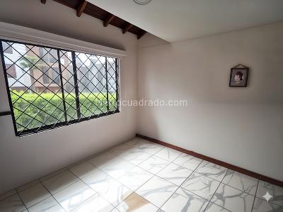 Casa de 3 alcobas en venta en Piedrapintada, Ibagué, 150 m² · foto 9 de 16