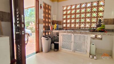 Casa de 4 alcobas en venta en Aparco, Ibagué, 220 m² · foto 17 de 20