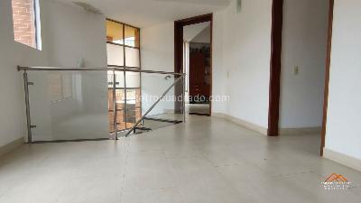 Casa de 4 alcobas en venta en Aparco, Ibagué, 220 m² · foto 4 de 20