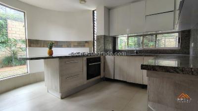 Casa de 4 alcobas en venta en Aparco, Ibagué, 220 m² · foto 6 de 20