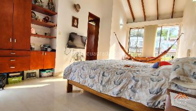 Casa de 4 alcobas en venta en Aparco, Ibagué, 220 m² · foto 9 de 20