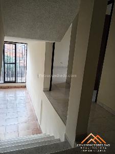 Casa de 5 alcobas en venta en Hipodromo, Ibagué, 205 m² · foto 4 de 20