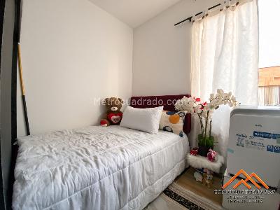 Apartamento de 3 alcobas en venta en San Tropel, Ibagué, 48 m² · foto 9 de 14