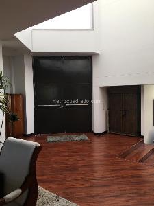 Casa de 4 alcobas en venta en Guaymaral, Bogotá, 550 m² · foto 14 de 17
