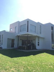 Casa de 4 alcobas en venta en Guaymaral, Bogotá, 550 m² · foto 16 de 17