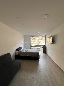 Apartaestudio en arriendo en North Point, Bogotá, 30 m² · foto 2 de 8