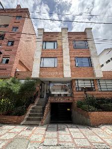 Apartamento de 1 alcoba en arriendo en Santa Barbara, Bogotá, 53 m² · foto 2 de 14