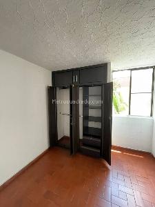 Apartamento en venta en Unidad Puente Del Comercio Guadual, Cali · foto 9 de 14