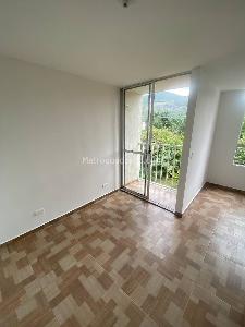 Apartamento de 2 alcobas en venta en Aguacatal, Cali, 50 m² · foto 6 de 12