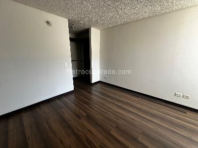 Apartamento en venta en Lijaca, Bogotá · foto 2 de 14