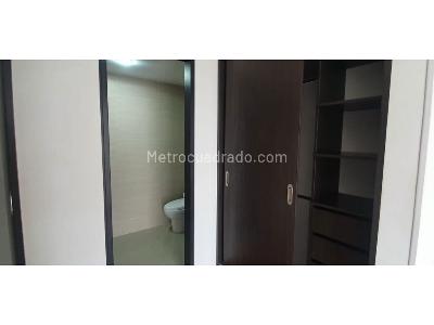 Apartamento en venta en Pinares, Pereira · foto 13 de 20
