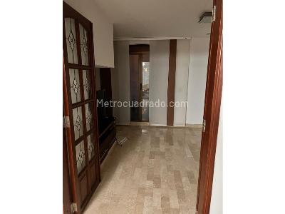 Casa de 4 alcobas en venta en Circunvalar, Pereira, 290 m² · foto 5 de 20