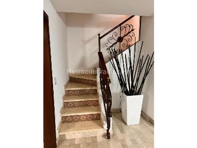 Casa de 4 alcobas en venta en Circunvalar, Pereira, 290 m² · foto 9 de 20