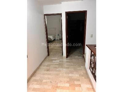 Casa de 4 alcobas en venta en Circunvalar, Pereira, 290 m² · foto 10 de 20