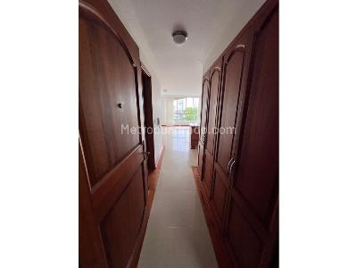 Apartaestudio en venta en Los Alpes, Pereira, 40 m² · foto 5 de 11