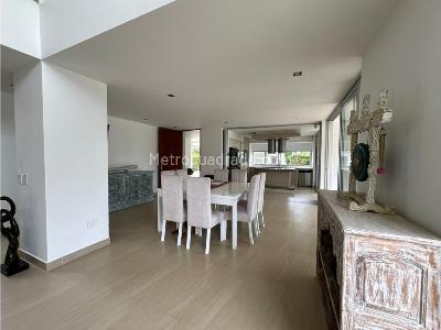 Casa de 5 alcobas en venta en Cerritos, Pereira · foto 19 de 20