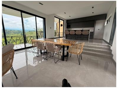 Casa en venta en Pereira, Pereira · foto 2 de 8