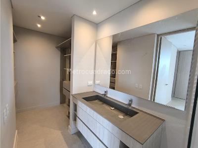 Apartamento en venta en Cerritos, Pereira · foto 2 de 10