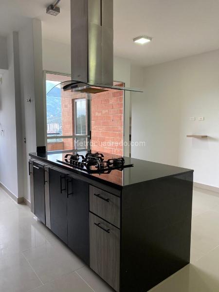 Piso – Bello - Vista 3