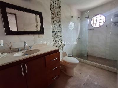 Casa de 5 alcobas en venta en Altos Del Limonar, Barranquilla, 522 m² · foto 12 de 20