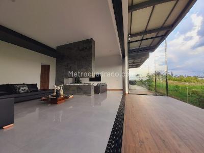 Casa de 4 alcobas en venta en Huertas En Pereira, Pereira, 500 m² · foto 16 de 19