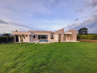 Casa de 4 alcobas en venta en Cerritos, Pereira, 450 m² · foto 18 de 20