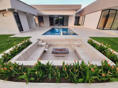 Casa de 4 alcobas en venta en Cerritos, Pereira, 450 m² · foto 3 de 20
