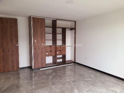 Casa de 4 alcobas en venta en Cerritos, Pereira, 150 m² · foto 10 de 17