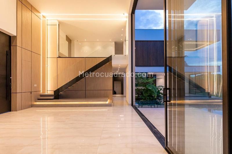 Casa – AMCO, Area Metropolitana Centro Occidente - Más