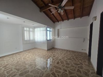 Apartamento de 4 alcobas en venta en Laureles, Medellín, 137 m² · foto 9 de 20