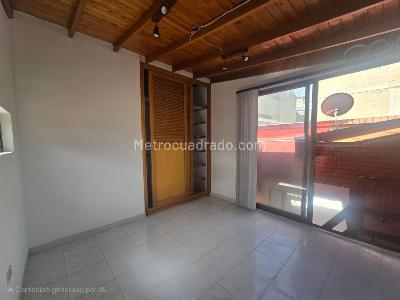 Apartamento de 4 alcobas en venta en Laureles, Medellín, 137 m² · foto 3 de 20