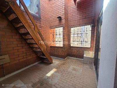 Apartamento de 4 alcobas en venta en Laureles, Medellín, 137 m² · foto 4 de 20