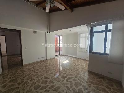 Apartamento de 4 alcobas en venta en Laureles, Medellín, 137 m² · foto 6 de 20
