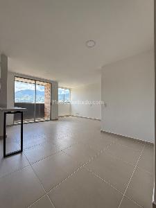 Apartamento de 2 alcobas en venta en Pilsen, Itagüí, 63 m² · foto 4 de 20