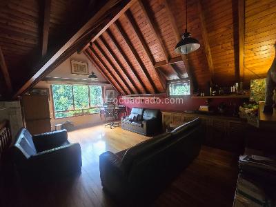 Casa de 3 alcobas en venta en Holanda, Sabaneta, 370 m² · foto 7 de 20
