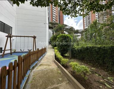 Apartamento de 2 alcobas en venta en La Abadía, Envigado, 84 m² · foto 17 de 19