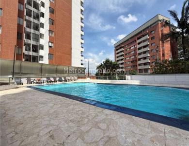 Apartamento de 2 alcobas en venta en La Abadía, Envigado, 84 m² · foto 18 de 19